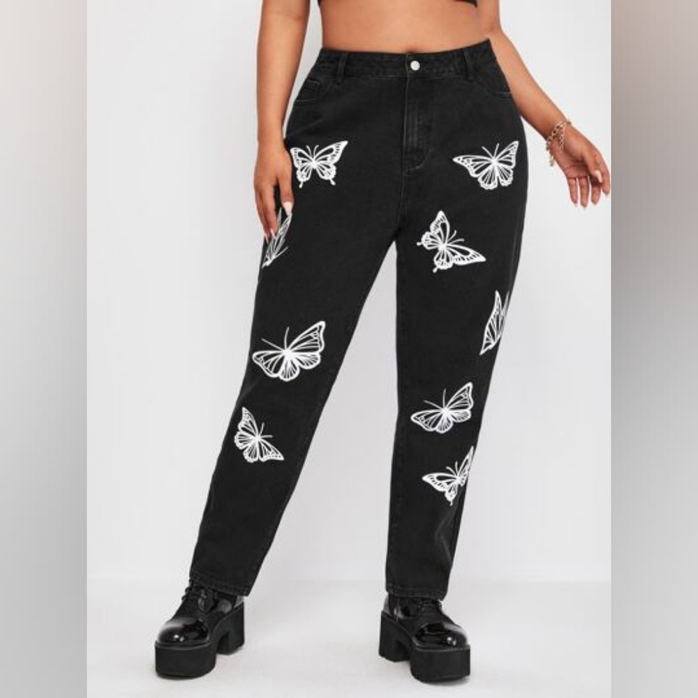 Shein Women's Black Jeans with Printed Butterflies, size Large - Picture 2 of 4